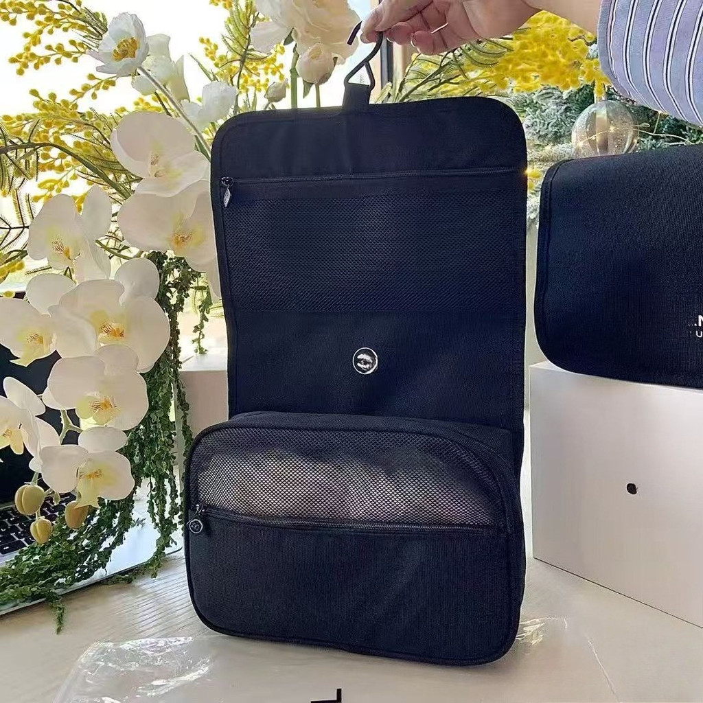 Large-capacity ladies' makeup bag, washbasin storage bag,makeup bag without box