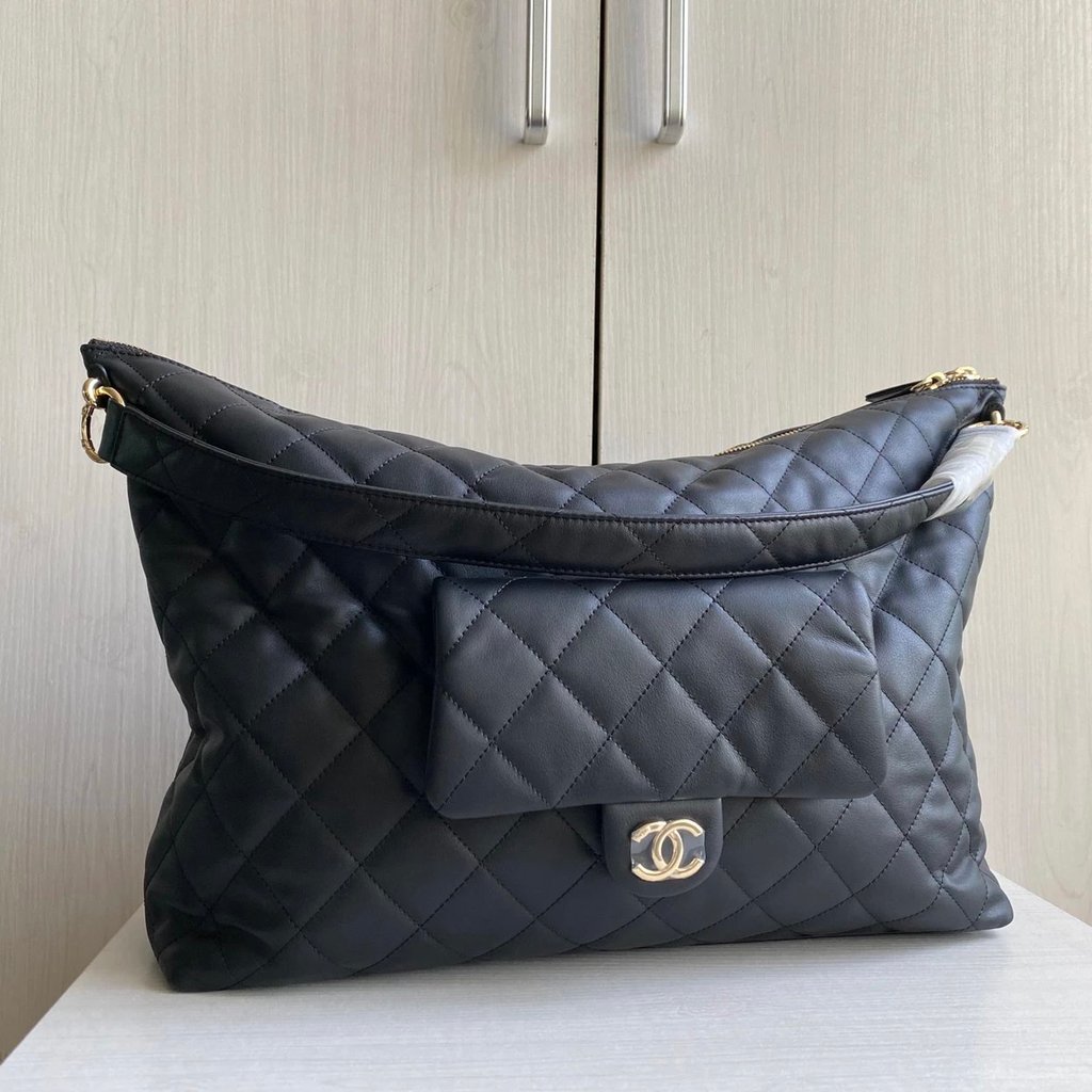 CH * Diamond hobo Bag Lambskin Shoulder Female Bag Large Size 37 * 29