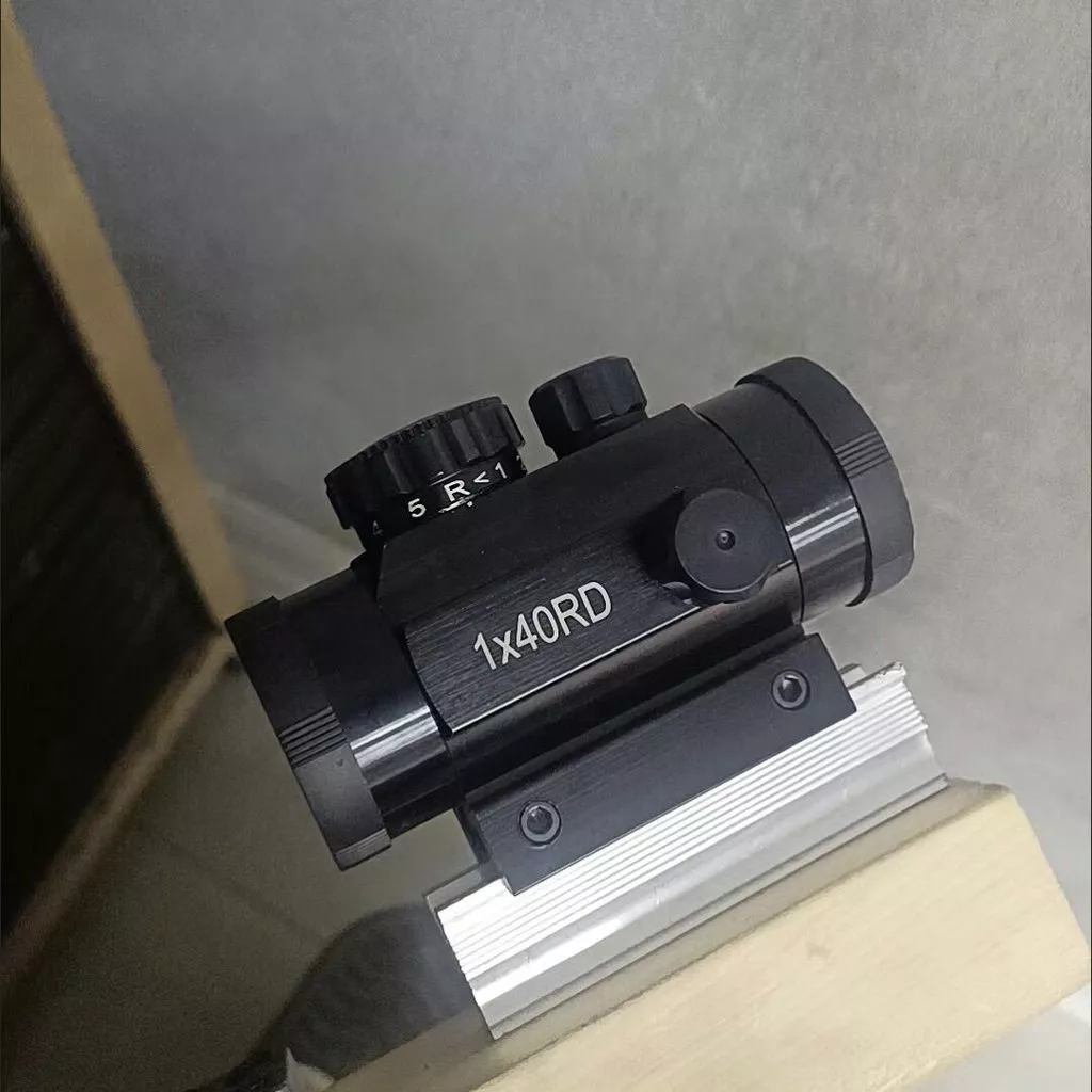 กล้องส่องทางไกล Xunwu Lens 1x40 สำหรับหนังสติ๊ก ปรับแสงแดงเขียว