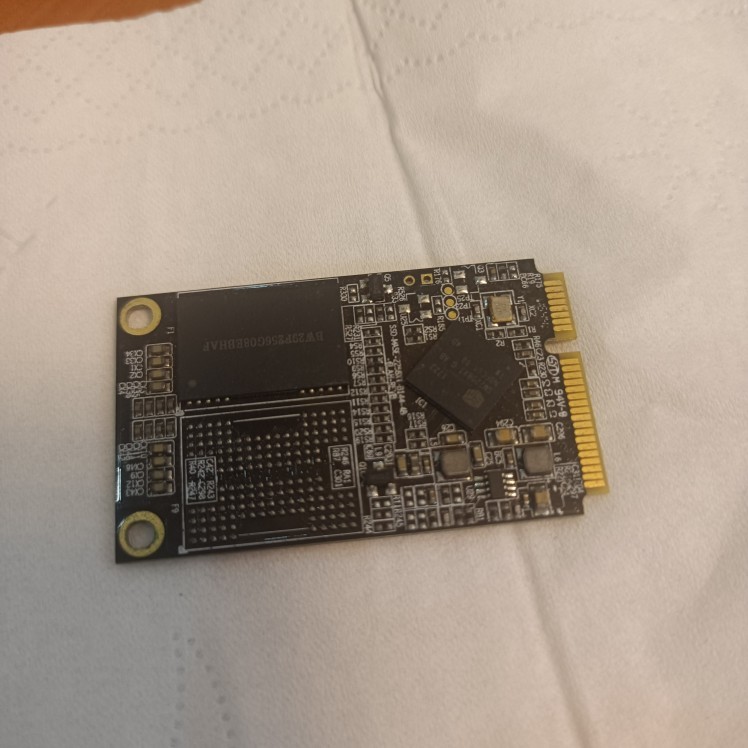 BIWIN BIWIN msata 32G 60G 64G 128G ssd Solid State Drive ควบคุมอุตสาหกรรม