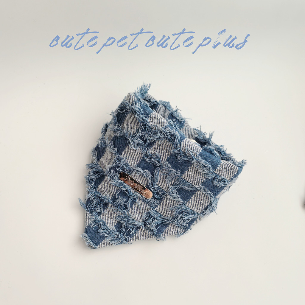Cuteplus Pet Denim Bib Dog Cat Denim Checkerboard Checkerboard ผ้าพันคอสามเหลี่ยม DENIM พู่หล่อตกแต่ง Bib