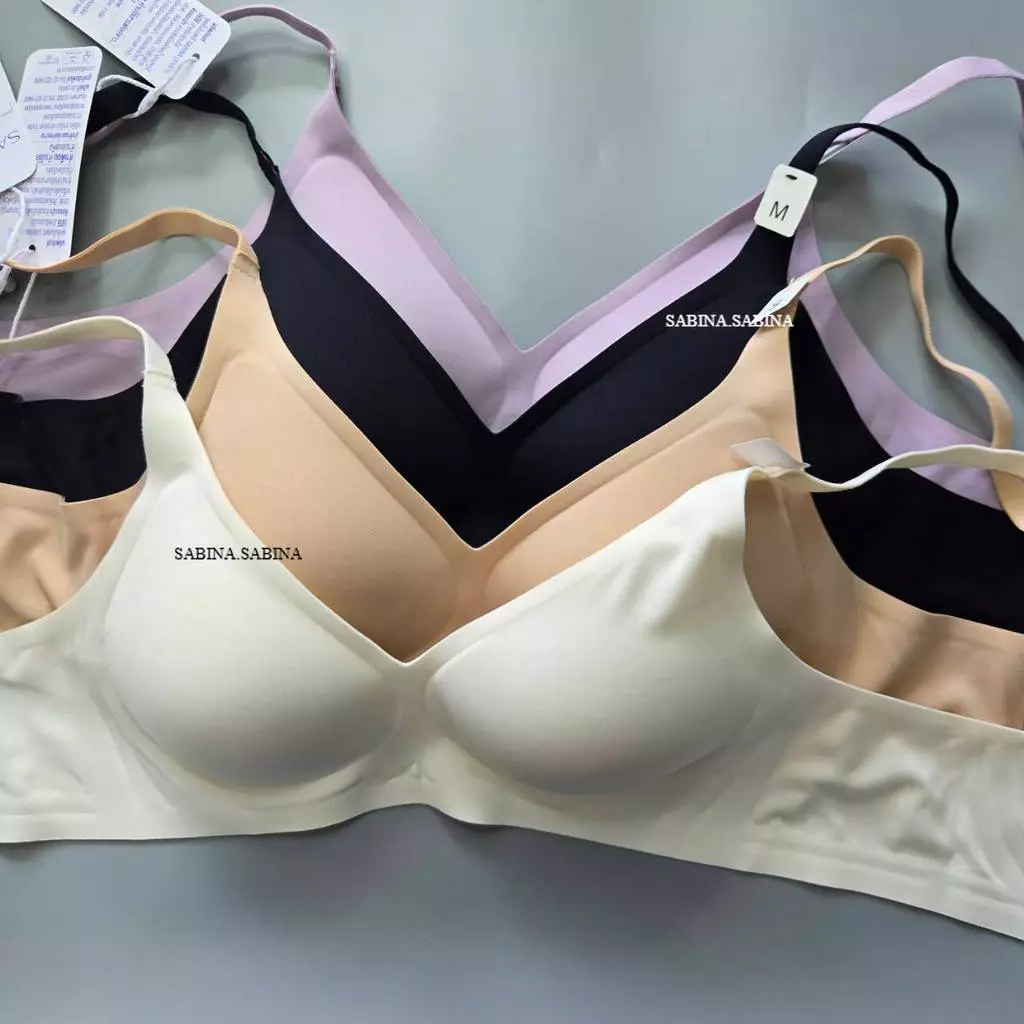 Sabina Habpy Pretty Perfect Level 1 เสื้อชั้นใน ไร้ตะเข็บ ไร้โครง รหัส HBU25006 แบบ ตะขอหลัง