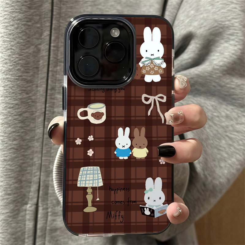 สีน้ําตาลลายสก๊อตกระต่ายการ์ตูนเคสโทรศัพท์แฟชั่นเข้ากันได้กับiPhone XSMax 17PRO 15Pro 14Plus Anti-Yellowingถึง 13 16Promax 8Plus 12Promax 11 XRกันกระแทกกันกระแทกป้องกันกรณีนุ่ม
