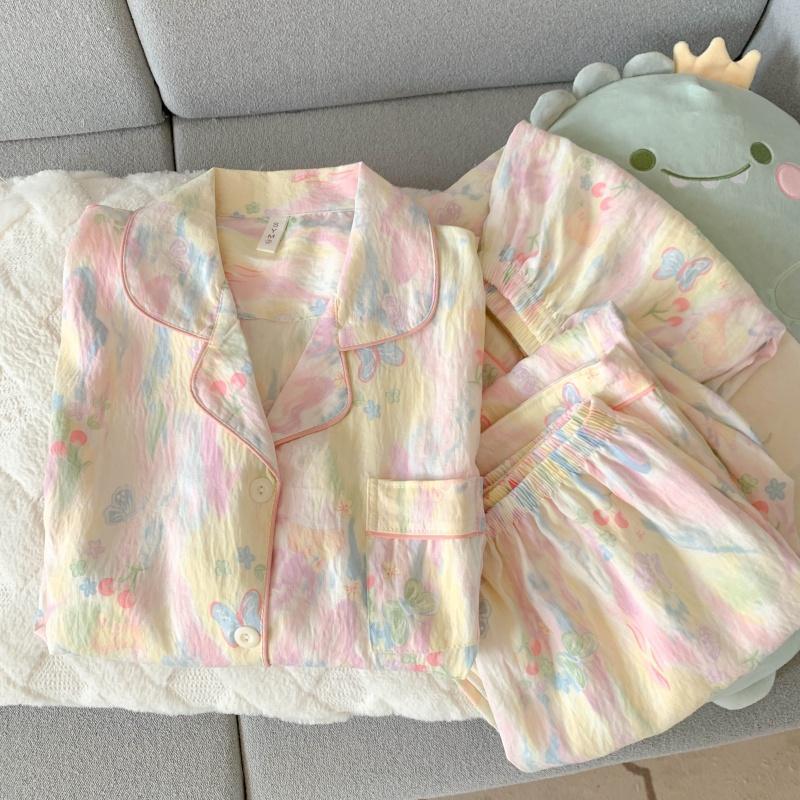 ชุดนอนผ้าฝ้ายลายผีเสื้อ แบบสามชิ้น สไตล์เมฆ สำหรับผู้หญิง มีแผ่นรองหน้าอก กางเกงขายาวแขนสั้น เหมาะสำหรับฤดูใบไม้ผลิ - รูปที่ 3