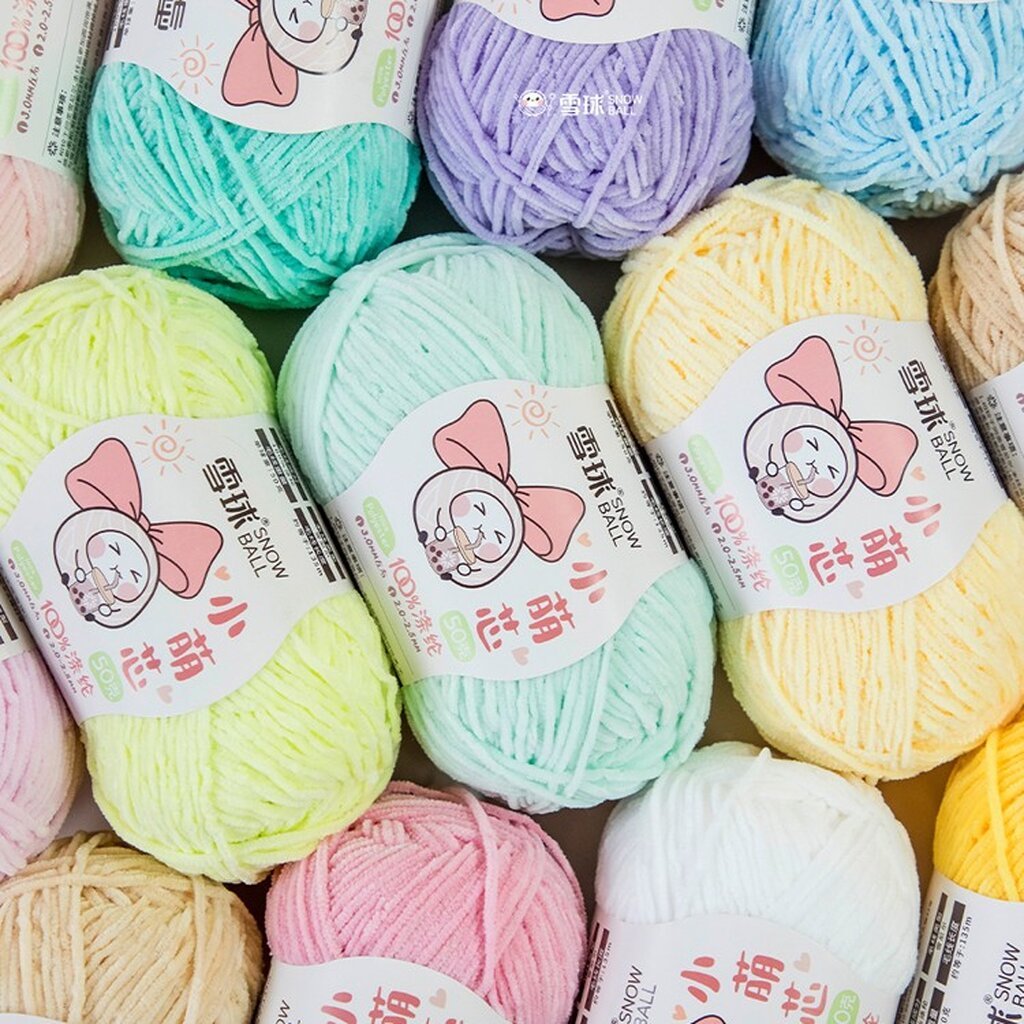 ใหม่! ไหมพรมกำมะหยี่เส้นเล็ก Snowball Petite Velvet Yarn 2.5 มม. 50 กรัม
