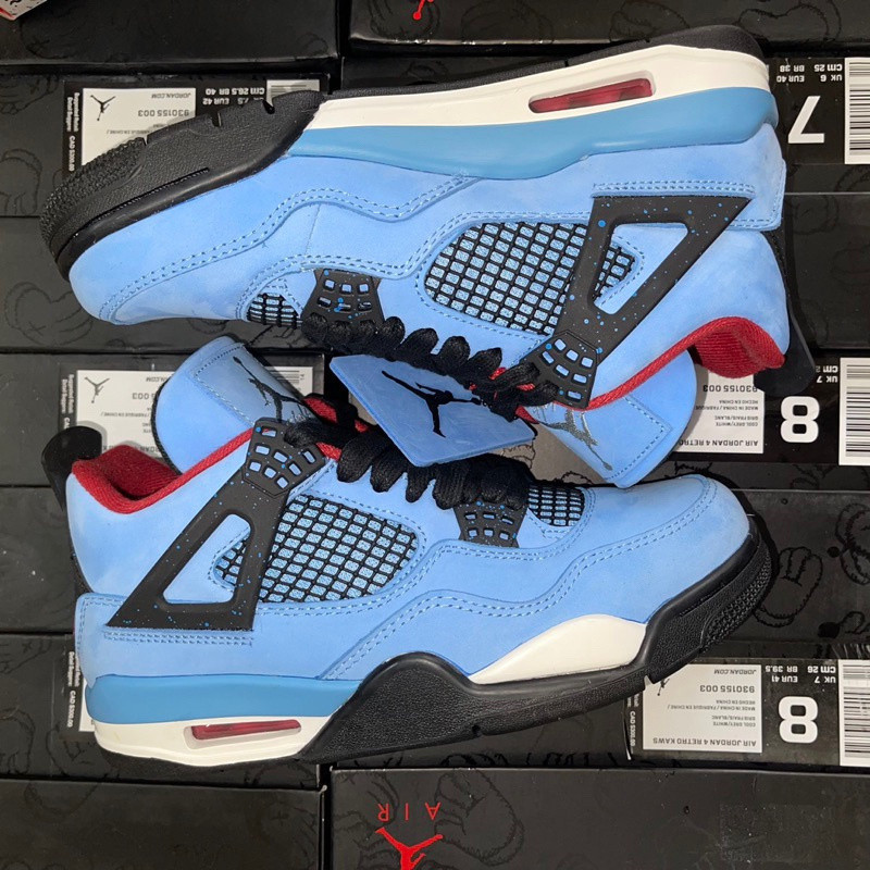 รองเท้าผ้าใบ Air Jordan 4 x Travis Scott Cactus Jack