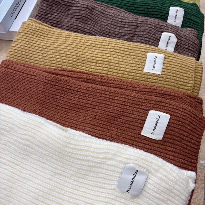 【Phuket Glow SELLER】Crazy Snow ผ้าพันคอไหมพรม หนานุ่ม รุ่น Minimal Scarf