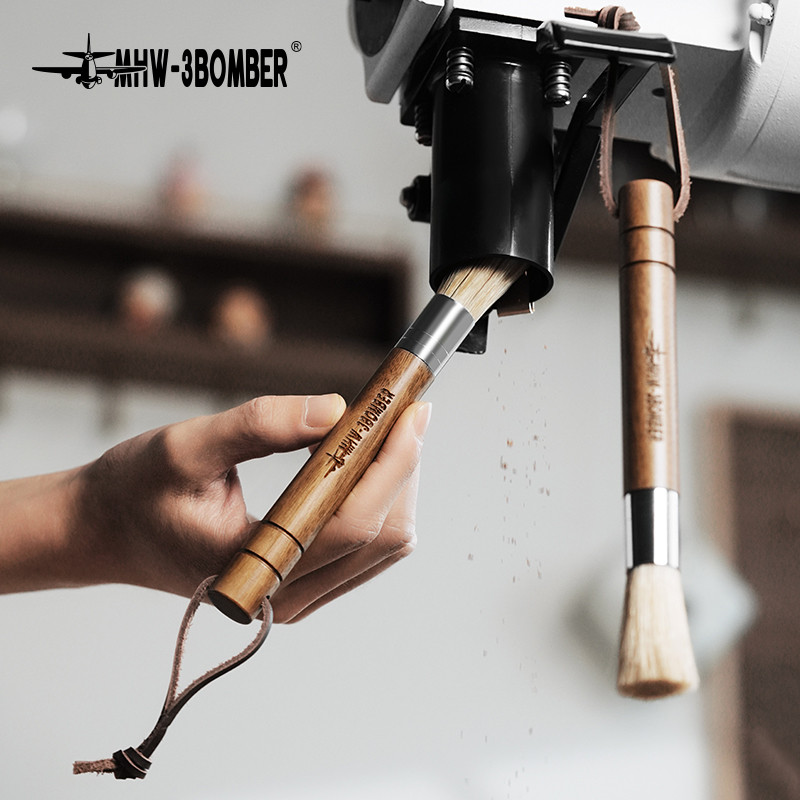 MHW-3BOMBER Bomber Coffee Powder แปรงทําความสะอาดไม้เนื้อแข็งเครื่องบดขนผงแปรงทําความสะอาดพื้น