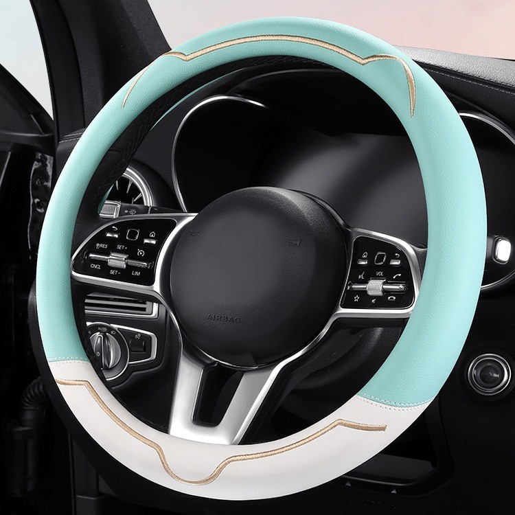 【Ready Stock】 Car Steering Wheel Cover Four Seasons Universal High-Grade Ultra-Thin Women's Cute Int