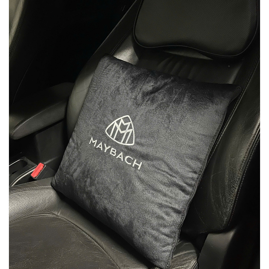 คุณภาพสูง MAYBACH LOGO PILLOW AND BLANKET - ใช้เป็นพนักพิง ผ้าห่ม CAR ของแท้ และ CLASSY