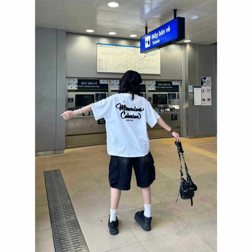 (COD) Form Boxy เสื้อยืดปักตัวอักษรแบรนด์ท้องถิ่น Catchy Miraculous Cohesion 3 สี 250gsm AT30