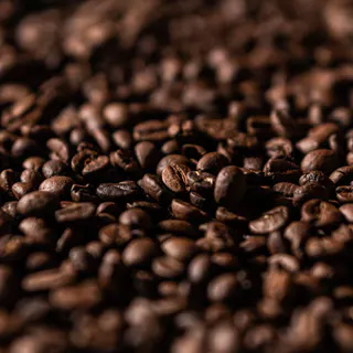 ทีรามิสุเบลนด์ Sarnies Coffee Tiramisu Blend | Medium Dark Roast | Dark Chocolate, Hazelnut, Caramel