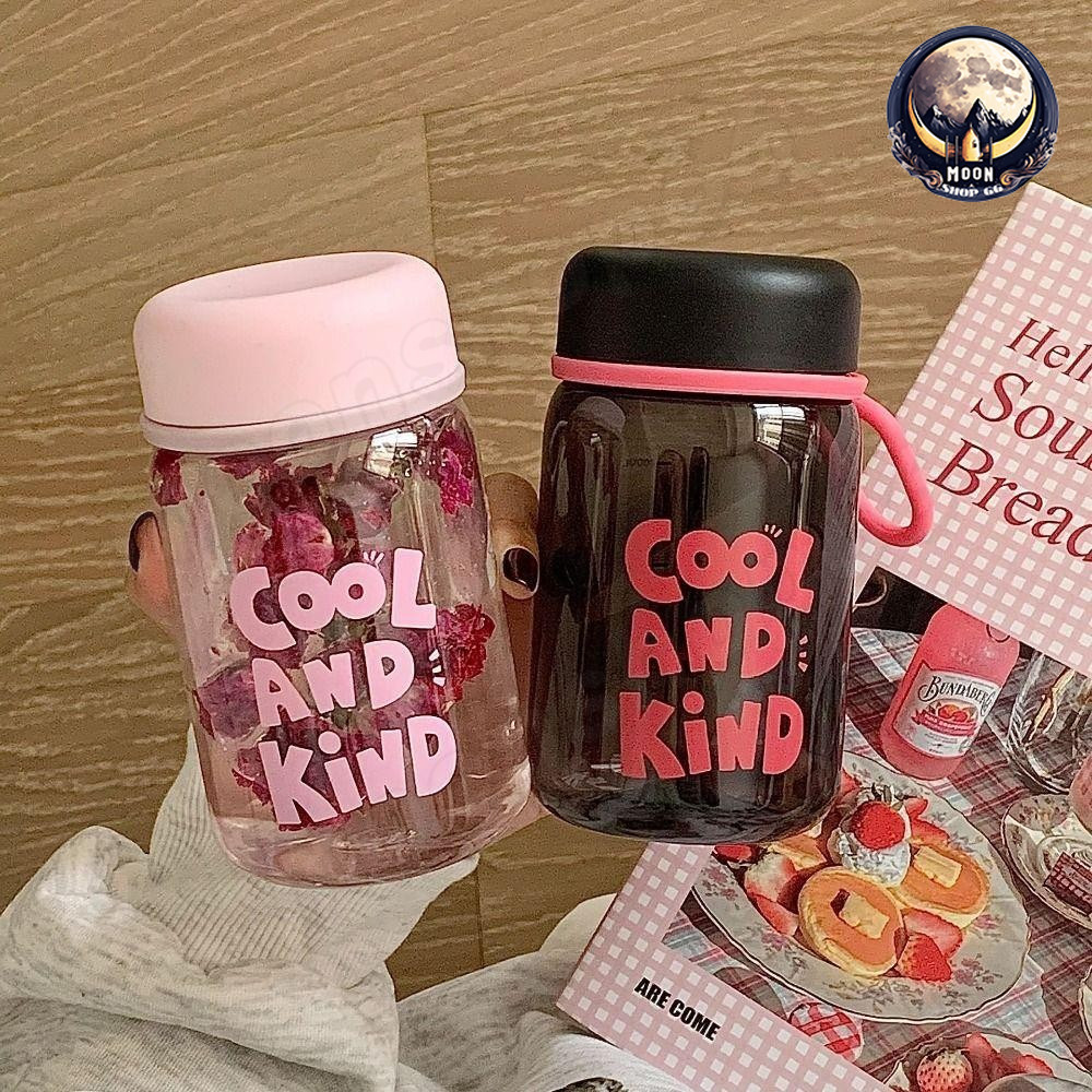 350ml ขวดน้ําพกพา น่ารักมินิมอล แก้วน้ำ มีฝาปิด ถ้วยน้ํากีฬา ขวดน้ำพลาสติก โปร่งใสพร้อมเชือกเส้นเล็กถ้วยน้ํานักเรียน