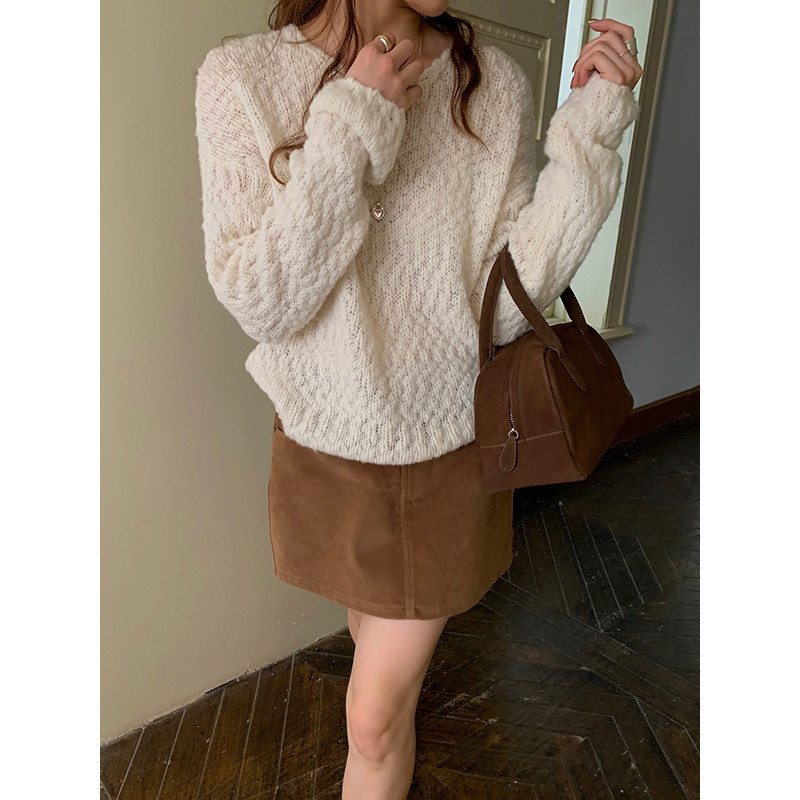 เสื้อคลุมฤดูใบไม้ร่วง สไตล์ Textured เส้นด้าย พร้อม V คอขนสัตว์ ทําให้คุณดูเรียบหรู W1177