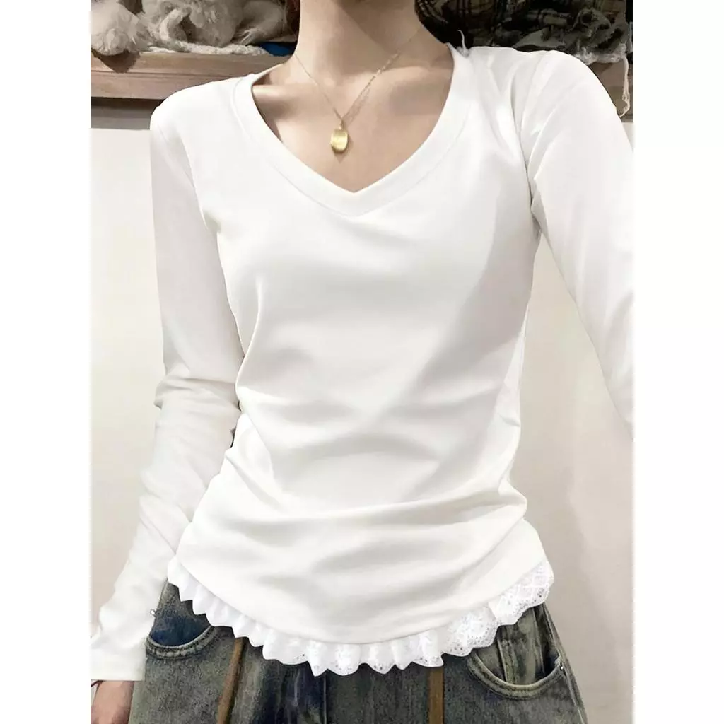 【S-2XL】【การจัดส่งสินค้าในกรุงเทพฯ】เสื้อแขนยาวตัววีคอฝอยมีขอบลายลาเซอร์สำหรับหญิง ที่สวมสวยลดขนาด และเข้ากับทุกสิ่งได้