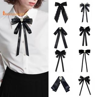 RickTyShen สีดำ เสื้อยืดนําสมัยพร้อมโบว์และเข็มกลัดคอ โบว์คร…