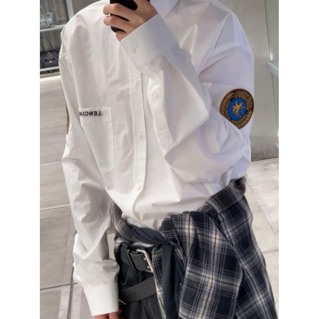 เสื้อแขนยาว แบรนด์ Lion Label รุ่นใหม่ ออกแบบโดย Man Union