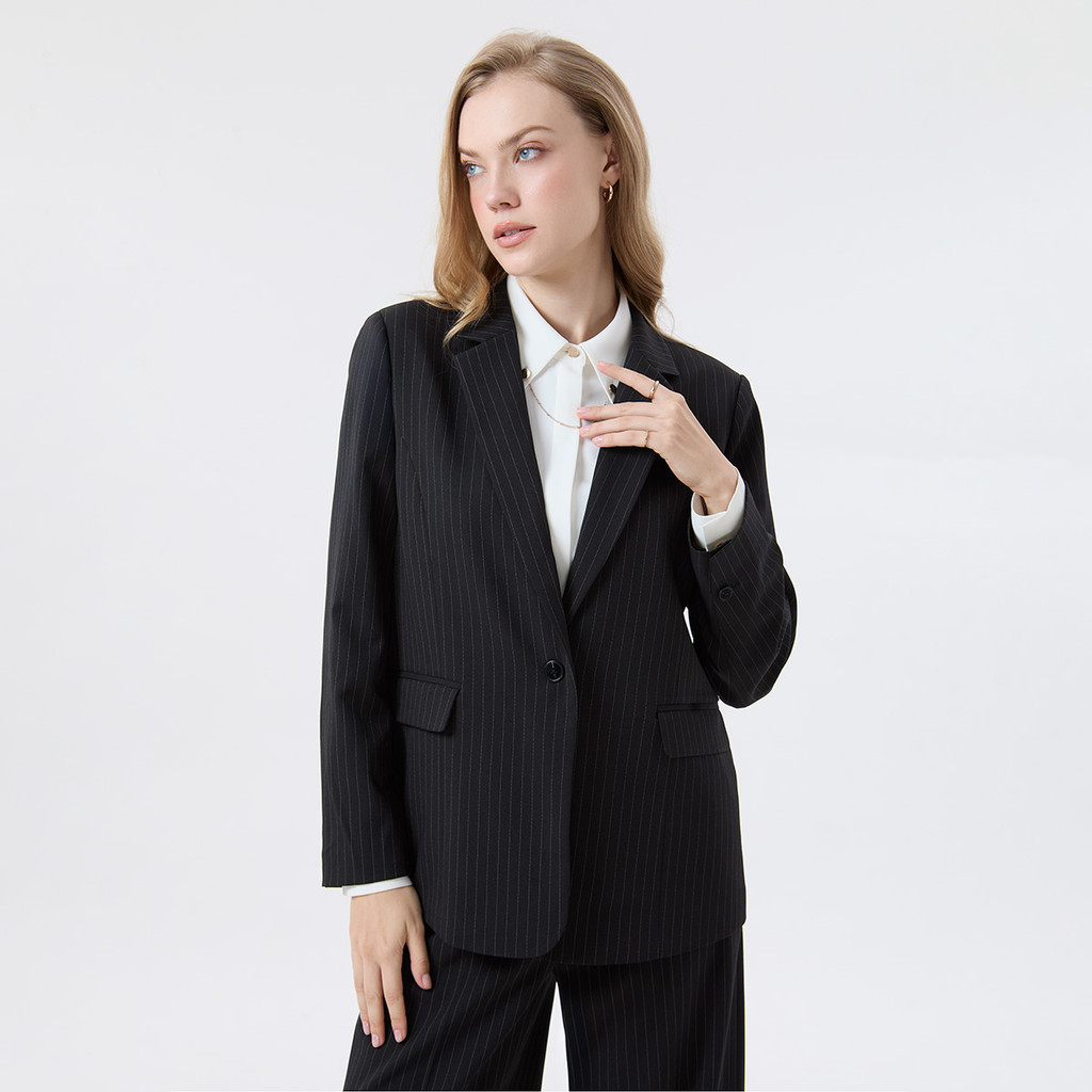 ESPADA เสื้อเบลเซอร์ลายพินสไตรป์ ผู้หญิง สีดำ | Pinstripe blazer | 05095 - รูปที่ 5