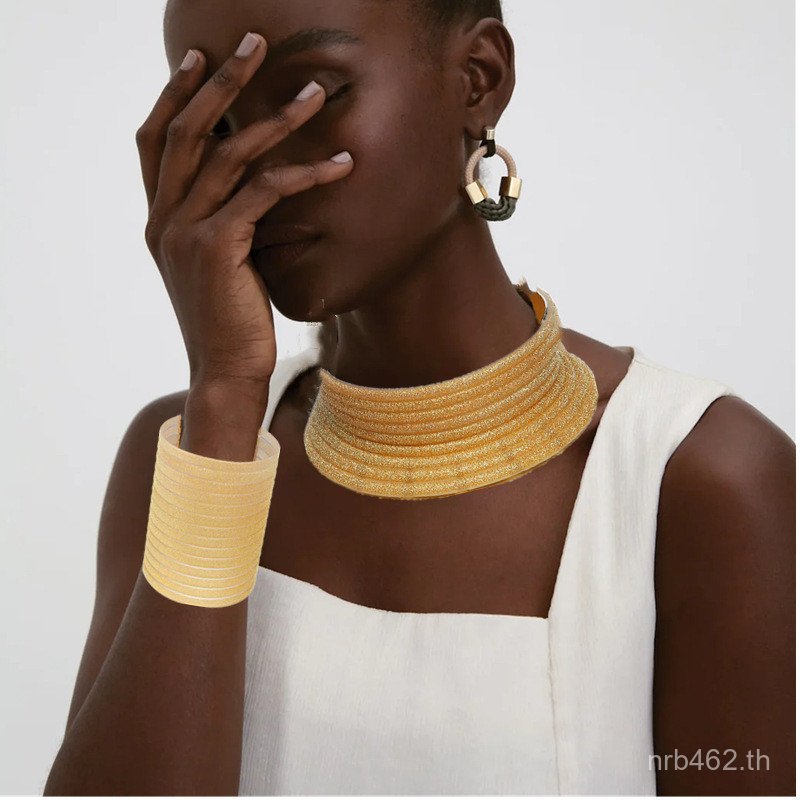 Setchoker ชุดสร้อยคอมัลติเพล็กซ์แบบแอฟริกา สินค้า eco-friendly ปลอกคอเรซิ่น และสร้อยข้อมือสีทอง PM7U