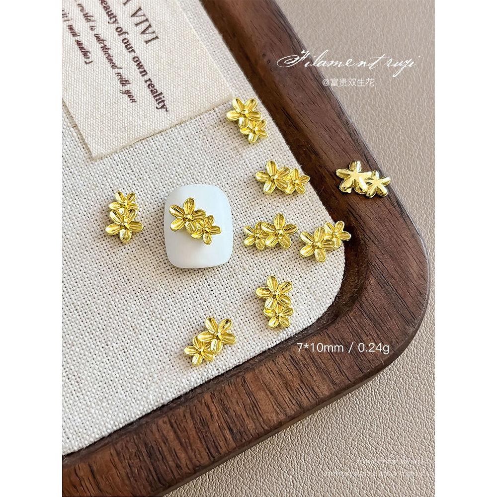 10ชิ้นชุดดอกไม้ที่อุดมไปด้วยอุปกรณ์แต่งเล็บที่สวยหรูแสงหรูหราสามมิติดอกไม้คู่โลหะผสมเล็บเพชรสวมใส่อุปกรณ์เล็ - รูปที่ 7