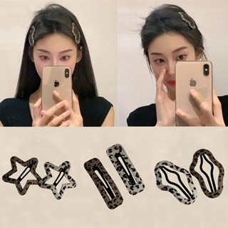 กิ๊บผมพิมพ์เสือดาวพร้อมคลิปโลหะและลวดลายหัวใจ