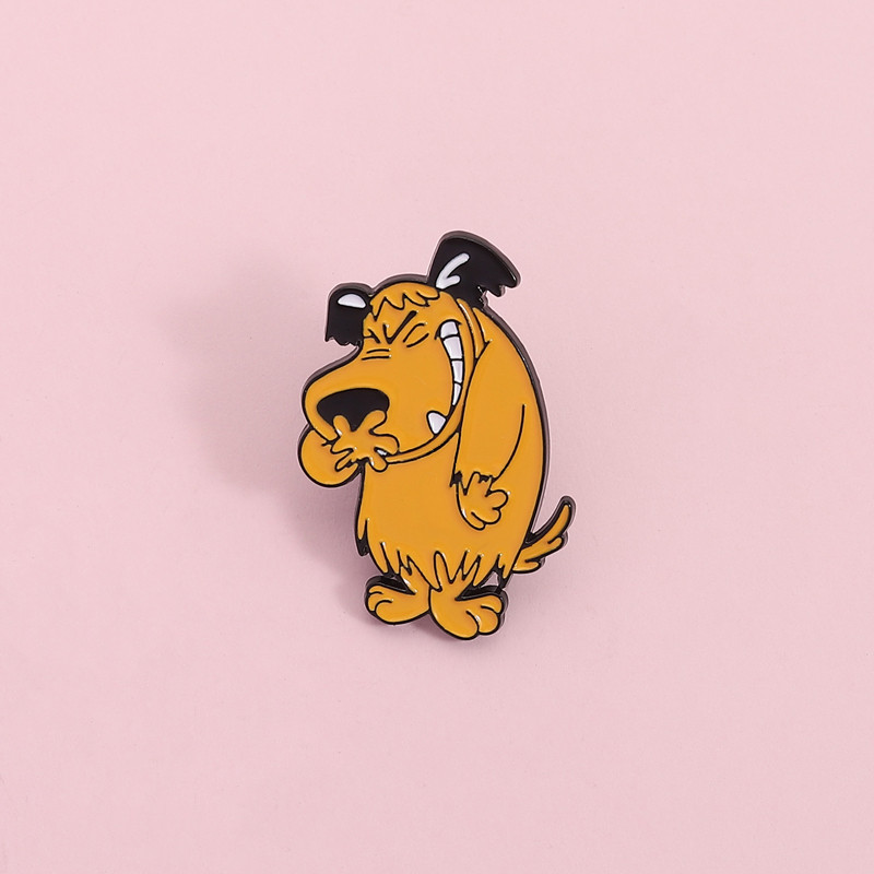 เข็มกลัดน่ารักจากแอนิเมชั่น Wacky Races แบบ Puppy Muttley ทำจากโลหะ สำหรับตกแต่งกระเป๋าเป้ หรือเป็นของขวัญให้เพื่อน