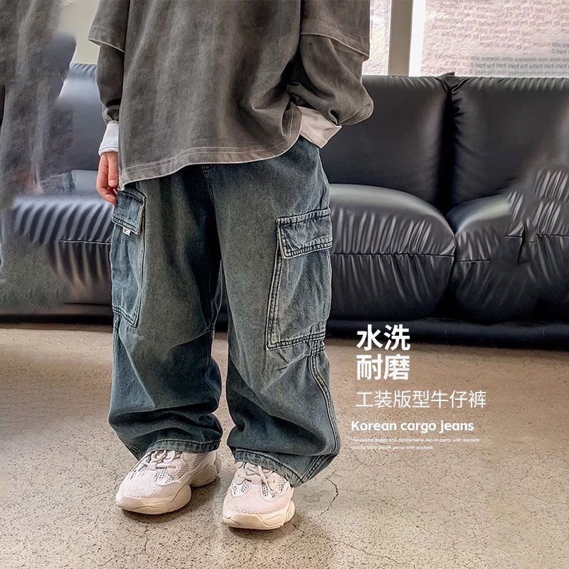 กางเกงยีนส์เด็กผู้ชาย ทรงหลวมแฟชั่นเกาหลี ผ้านุ่มใส่สบาย ลุคเท่ เหมาะกับฤดูใบไม้ร่วง