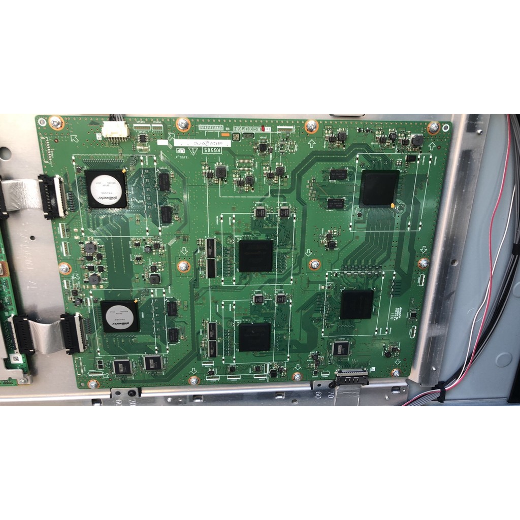 Sharp LCD-70UD10A 60UD10A Logic Board Multiplier Board KG305 QPWBXG305WJN1 ชิป