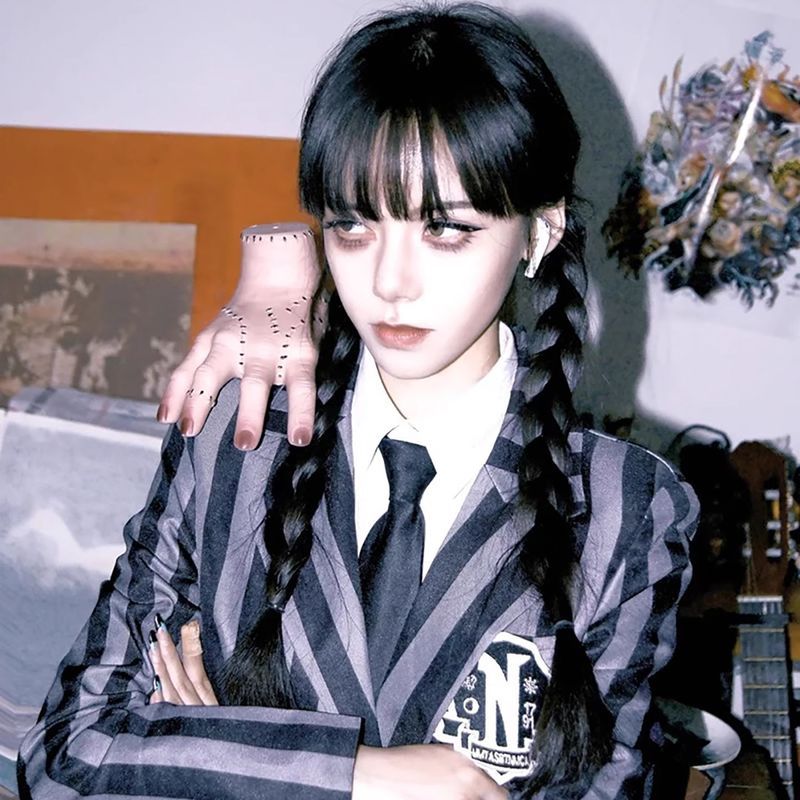 พร้อมส่ง ชุดเวนเดย์ ชุด มือ Wednesday cosplay ชุด wednesday addams costume