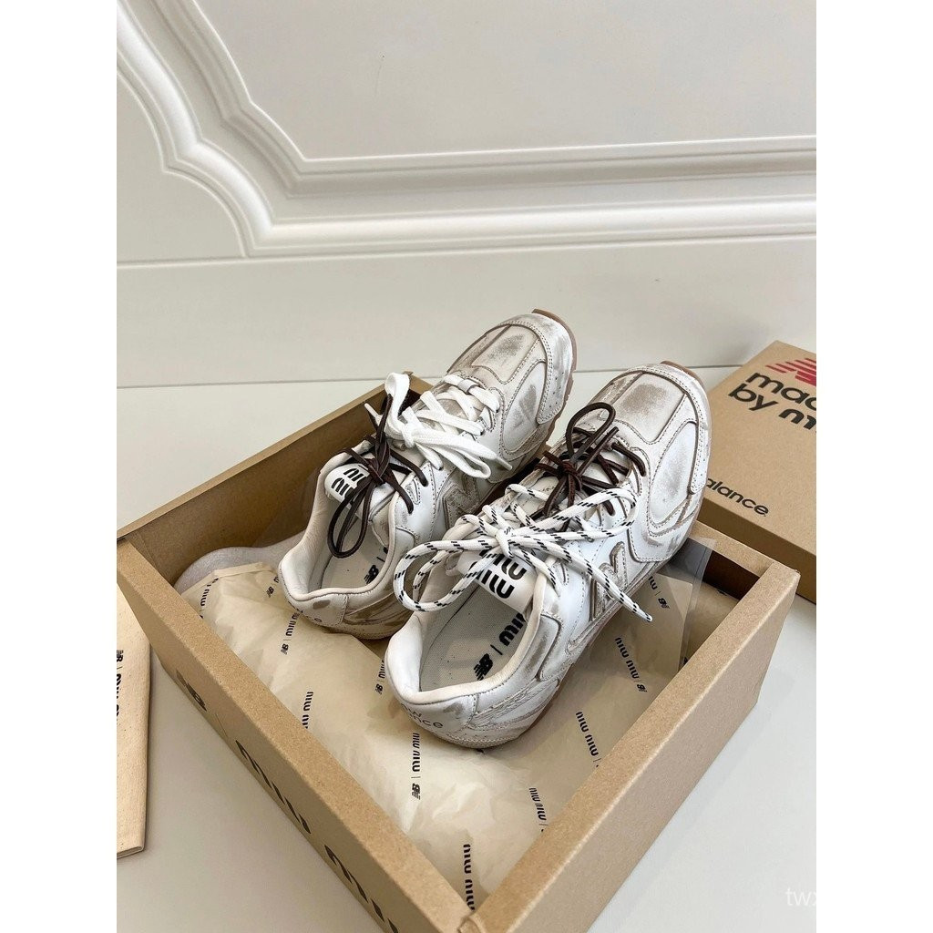 NB x MiuMiu 530 Low-Top Life Casual รองเท้ารองเท้าผ้าใบ miumiu Joint nb530 ETE4 D6NV