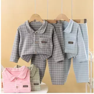 Fashion4 ชุดนอนลายสก็อต พร้อมเสื้อกันหนาวฟลีซ สำหรับเด็กชายและเด็กหญิง วัสดุเนื้อนุ่ม สวมใส่สบาย เหมาะสำหรับอากาศเย็น