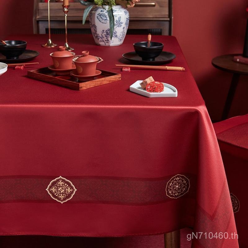 สีแดงมีความสุขตัวละครตารางงานแต่งงานตารางผ้าปูโต๊ะกลางงานแต่งงานกันน้ําขายส่งผ้าปูโต๊ะหมั้น RP4T โต๊