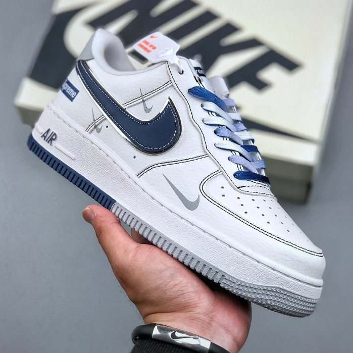 รองเท้าผ้าใบกีฬา Air Force 1 Low 07 x OFF-WHITE สีขาวและสีน้ําเงินพร้อมห่วงเล็กติดตั้งฟองอากาศสไตล์ร
