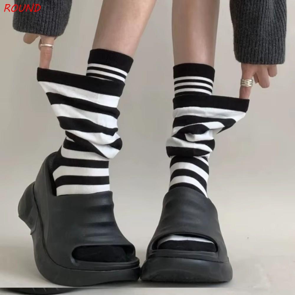 ROUND 4 คู่ถุงเท้าลายกอง, Patchwork ปลอมสองชิ้น Ruffle Stripe Stocking, หนานุ่มหลวมยืดหยุ่นผู้หญิงอุ