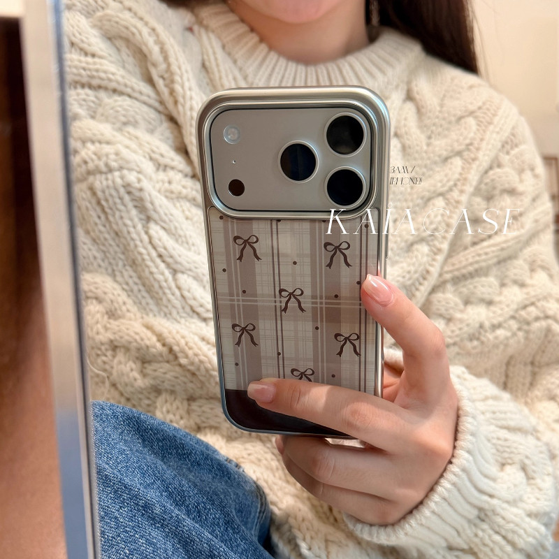Huiwanju โบว์ลายสก๊อตสีน้ําตาลเรียบง่ายเหมาะสําหรับ iPhone17promax เคสโทรศัพท์มือถือ ip16pro/13 หญิง 14pro creative 15pro เคสโทรศัพท์มือถือ