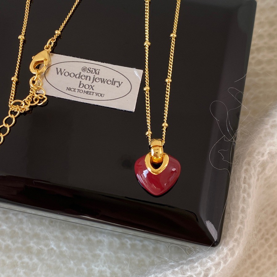 สร้อยคอยาวหยดน้ำหนักทรงหัวใจสีแดง ออกแบบอย่างเรียบง่าย เหมาะสำหรับเทศกาลคริสต์มาส - รูปที่ 2