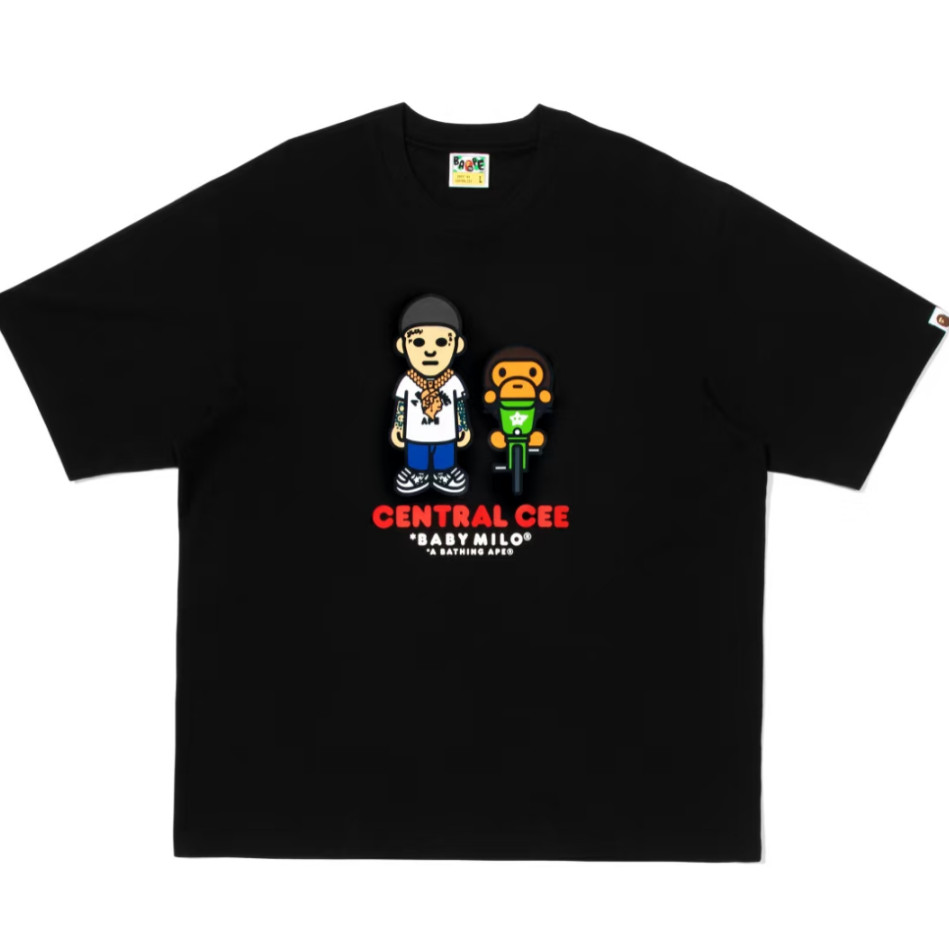 เสื้อยืดคอกลมแขนสั้นสไตล์การ์ตูน สำหรับผู้ชาย