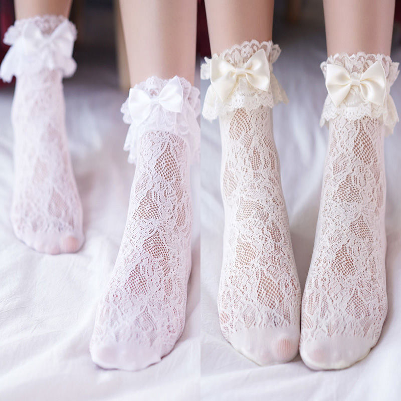 ถุงน่องเจ้าหญิงสั้น ดีไซน์ลายบัวและโบว์ สีขาว – โปรปัง