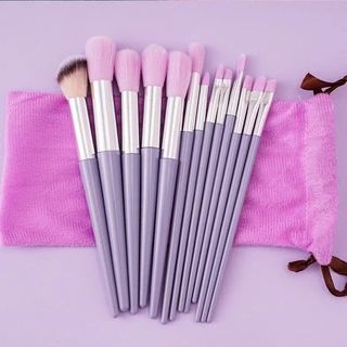 กรุงเทพฯ ]แปรงแต่งหน้า 13 ชิ้น Professional Brush Set Green Soft Powder Foundation Face Eye Brow Shadow