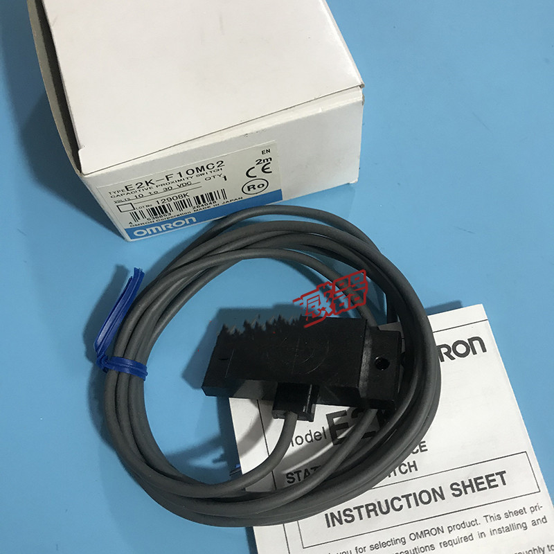 Omron สวิตช์คาปาซิทีฟ E2K-F10MC1 F10MC2 E2K-F10MC1-A E2K-F10MC2-A