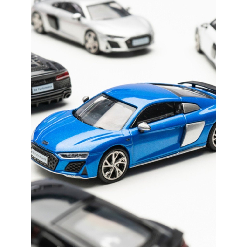 KENGFAI Qihui 1: 64 Audi 2021 Audi R8 Alloy Sports Car Model Hard Top Convertible Version