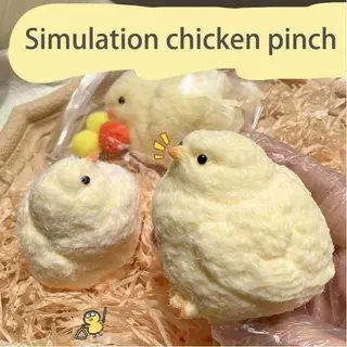 ThaiJOY Kawaii Miniature Slow Rebound Relief Squeeze Toy Squishy chick ของเล่นบีบ คลายเครียด สกุชชี่ การคืนตัวช้า สกูชี่
