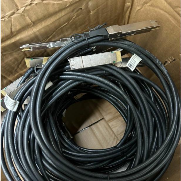 ถอดชิ้นส่วน 1M QDD-200G-DAC-1M QSFP-DD สายเคเบิลเชื่อมต่อแบบพาสซีฟ