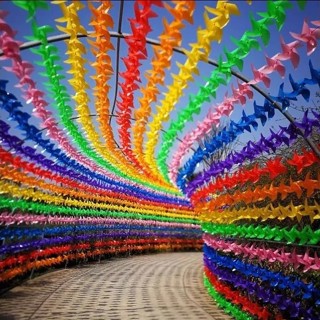 17cm 【100pcs】พร้อมส่ง DIY กังหันลม 7 สี ของเล่นกังหันลมพลาสต…