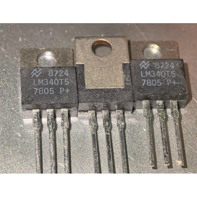 5ชิ้นแบรนด์ใหม่เดิมแท้LM7805CTคลาสสิกคลื่นคู่ประเทศเก่ากึ่งTO-220,LM340T5สามารถยิงโดยตรง