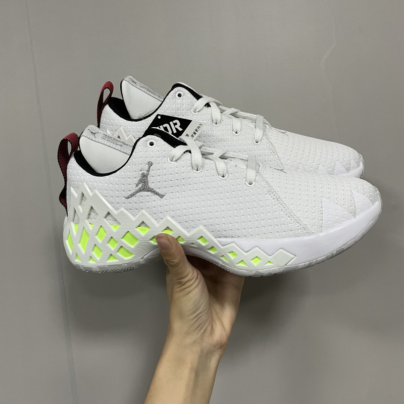 JORDAN JUMPMAN DIAMOND LOW PF เป็ดแมนดารินผู้ชายรองเท้าบาสเก็ตบอลต่อสู้ที่ใช้งานได้จริง CI1209-101