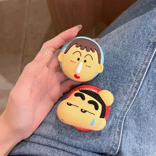 น่ารัก Crayon Shinchan 3D Pop Magnetic Stand TPU เคสโทรศัพท์สําหรับ iPhone 17/16/15/14/13/12/11, กันกระแทกกันฝุ่น Scratch-Resistant ฝาครอบป้องกัน, การ์ตูนอินเทรนด์โทรศัพท์แม่เหล็ก Ac