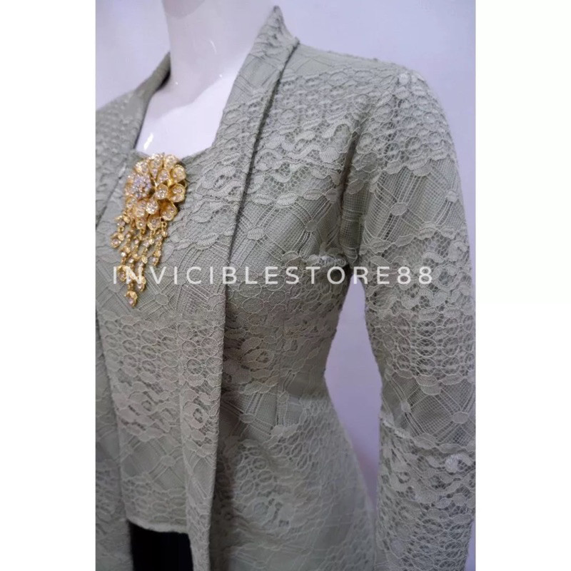 Kebaya / Modern kebaya / Modern brocade kebaya / kebaya คู่ / kebaya รับปริญญา / ผ้า kebaya