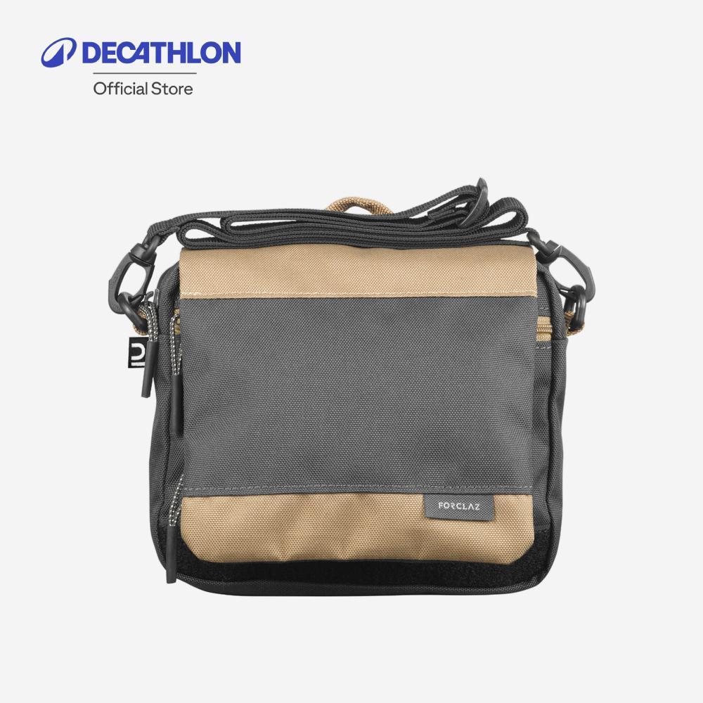 Decathlon Multi-Pocket Travel Bag กระเป๋าสะพายข้าง มีกระเป๋าหลายช่อง รุ่น Travel - Brown