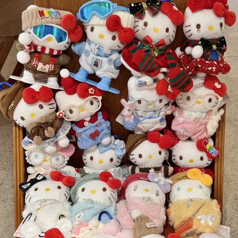 ตุ๊กตาจี้ Hello Kitty และพวงกุญแจ สำหรับกระเป๋าและของขวัญคริสต์มาส